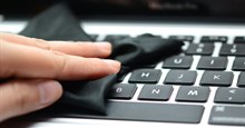 Hướng dẫn tự vệ sinh bàn phím, làm sạch bàn phím laptop