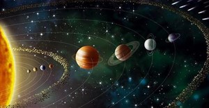 Bạn nghĩ Mặt Trời đứng yên còn Trái Đất quay quanh nó? Sai bét!