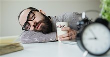 Làm thế nào để chống buồn ngủ và luôn tỉnh táo khi làm việc?