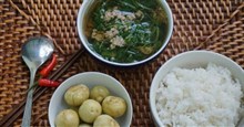 Ăn cơm chan canh - thói quen xấu mà nhiều người đang mắc phải