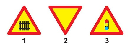 Câu hỏi 11: Biển nào báo hiệu sắp đến chỗ giao nhau với đường sắt có rào chắn?