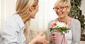 Gợi ý 13 món quà tặng mẹ ngày 8/3 ý nghĩa nhất