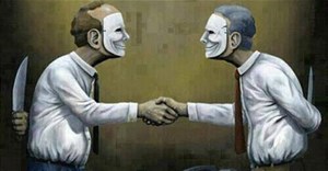 Những câu nói hay về người 2 mặt, về lòng người khó đoán