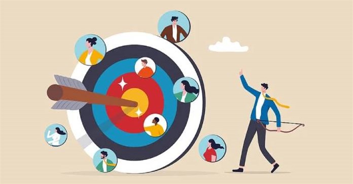 Xây dựng hồ sơ khách hàng với sự hỗ trợ của AI